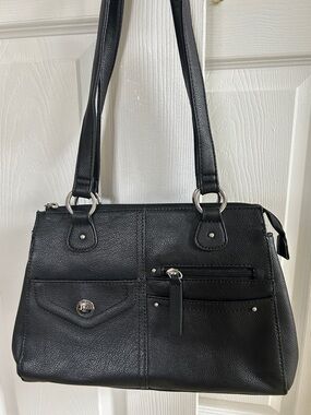 Stone Mountain Accessories Black Pebbled Leather Shoulder Bag